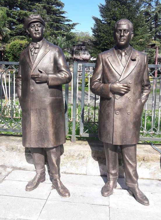 Denkmal von Paolo Iaschwili und Tizian Tabidse in Kutaissi